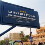 La rue des étoiles sur l&#039;avenue Kouamé N&#039;krumah à Ouagadougou